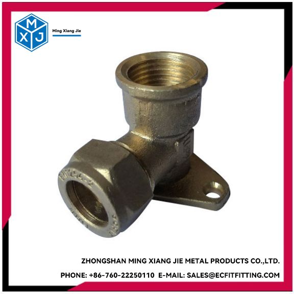 453 Serie C x FI Codo enchapado en pared